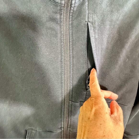 lululemon athletica Black Zip Up Jacket - Picture 3 of 9